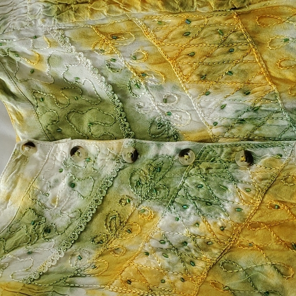 Dress - Picture 4 of 4